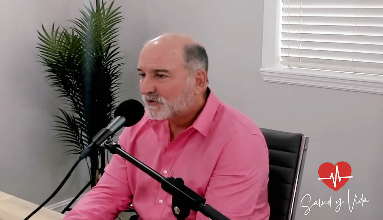 Entrevista con el Dr. Joseph Torres: Descifrando el Enigma del Colesterol y los Triglicéridos